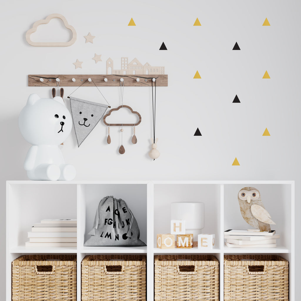 Stikea zlatna/crna Trouglići